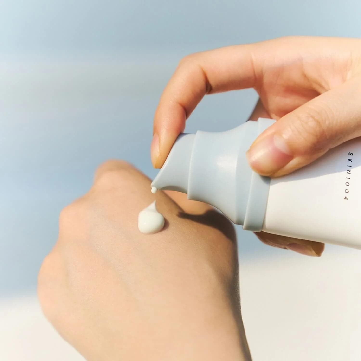 SKIN1004 Hyalu-Cica Water-Fit Sun Serum LSF 50+