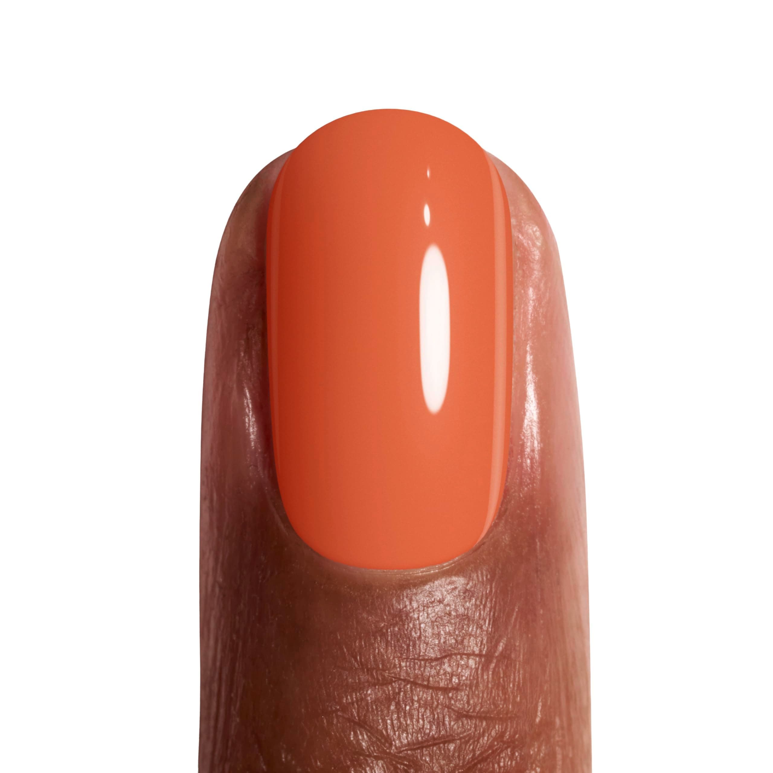 essie Nagellack Nr. 824 frilly lilies, krēmīgs apdares, oranžs