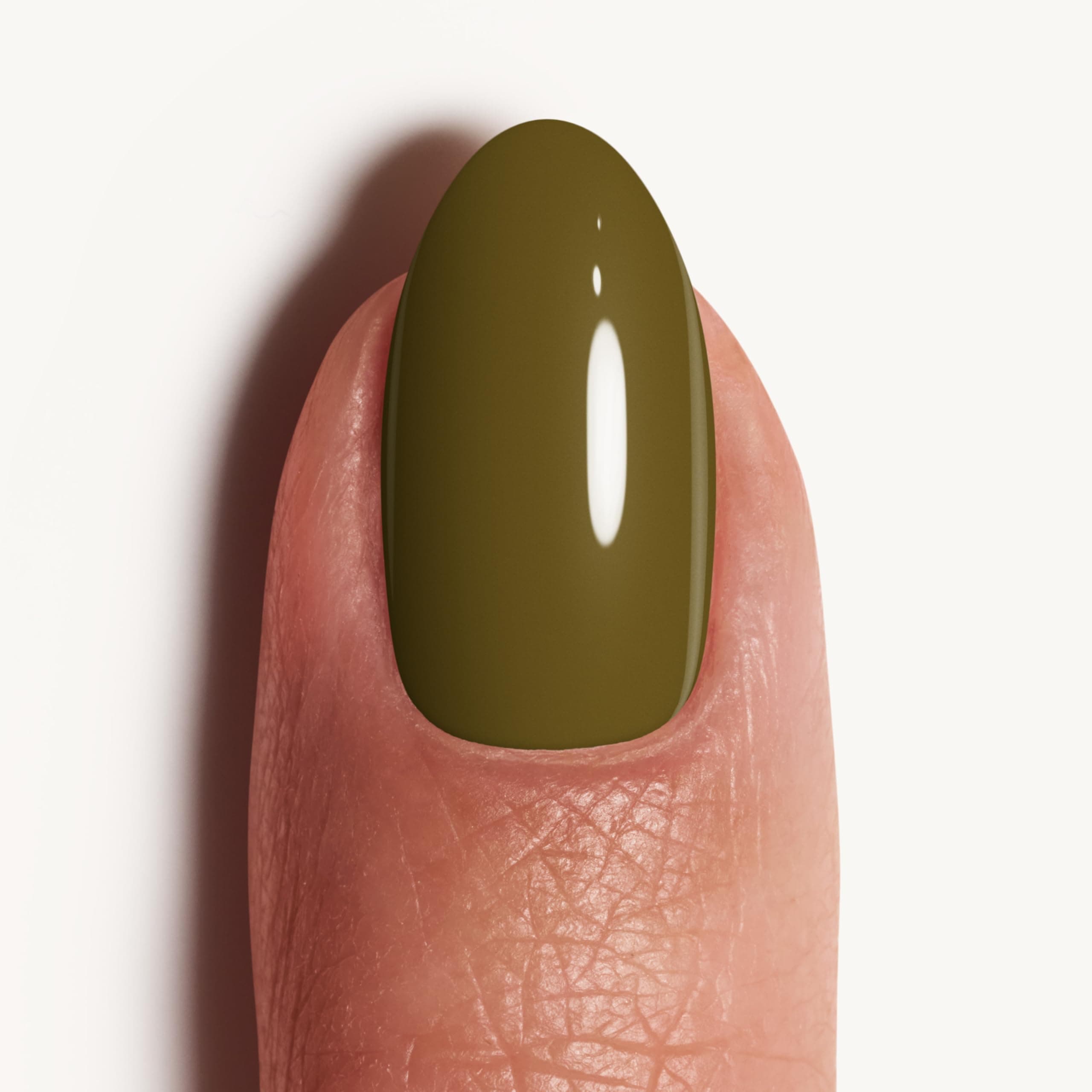 essie Gel Couture Nagellack, Nr. 540 totally plaid, Olivgrün