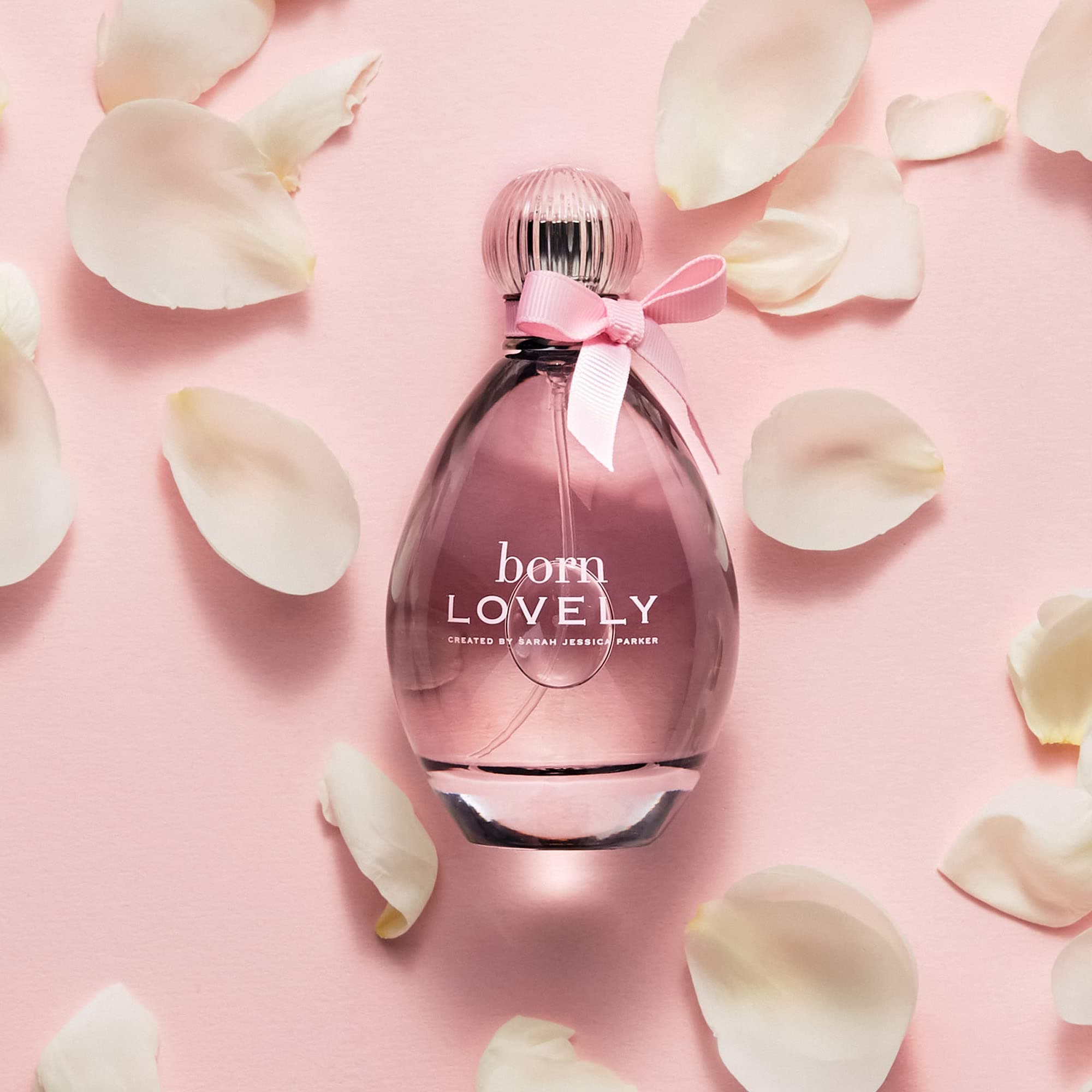 Sarah Jessica Parker Born Lovely Eau de Parfum sievietēm 50 ml