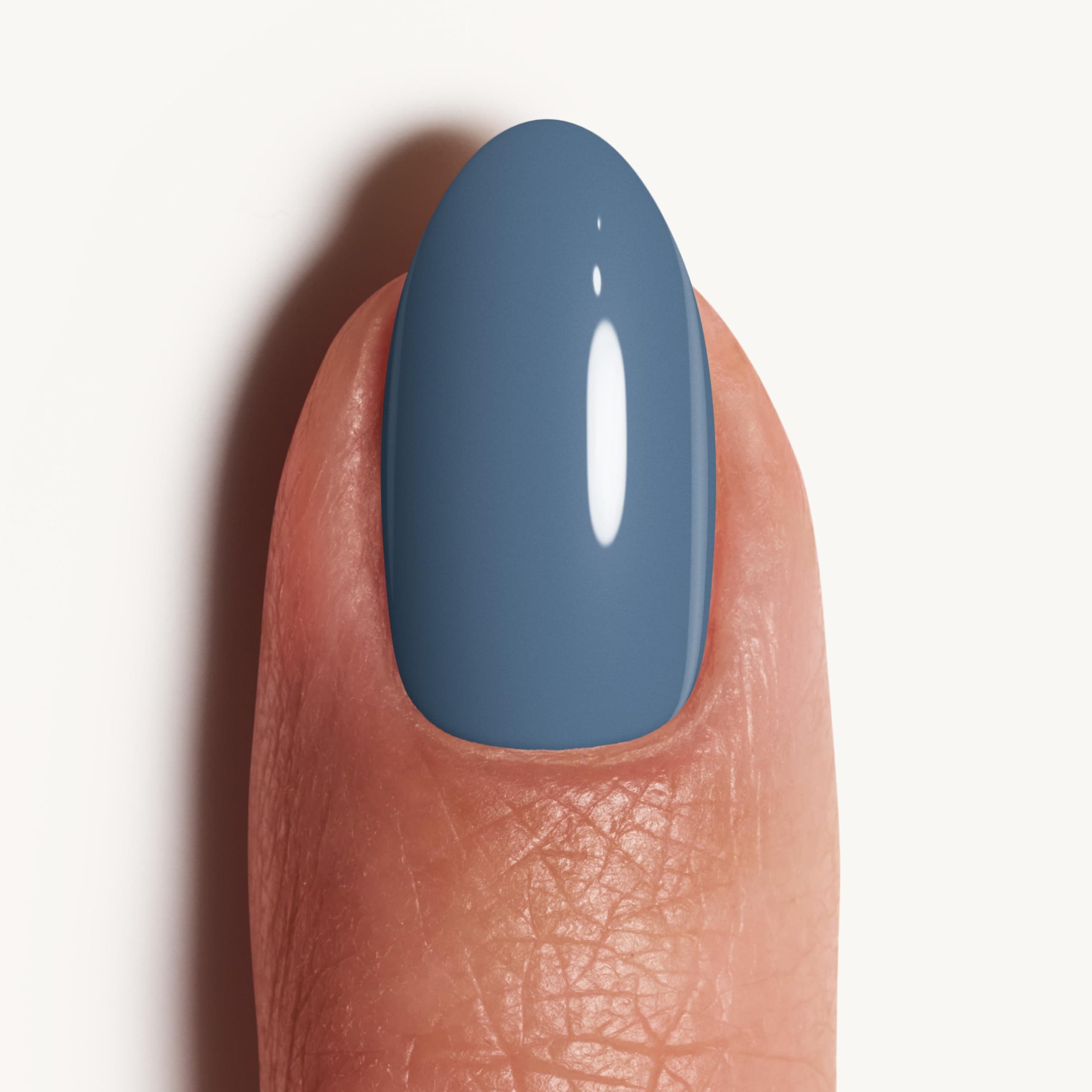 essie Nagellack Nr. 787 amuse me